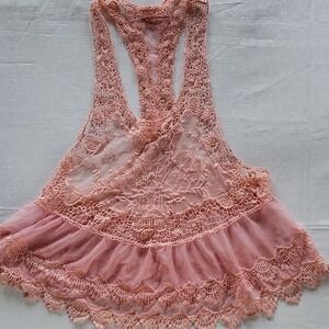 Poof! Pink Lace Crochet Top Size M
